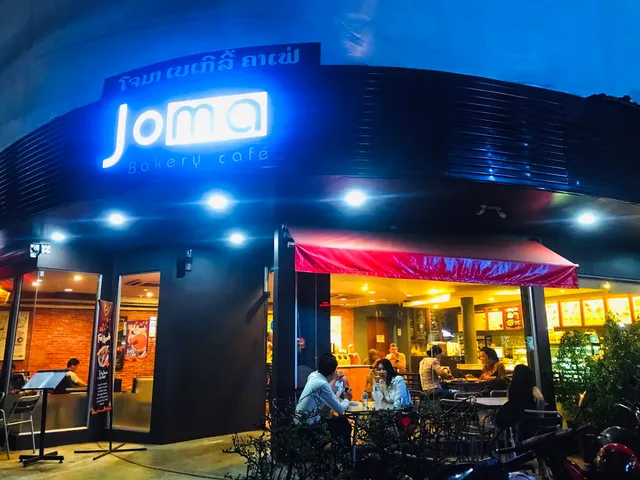 Joma Bakery Cafe That Luang