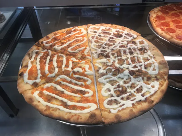 700 DEGREES PIZZERIA