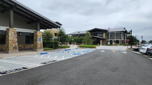 Lake Forest City Hall