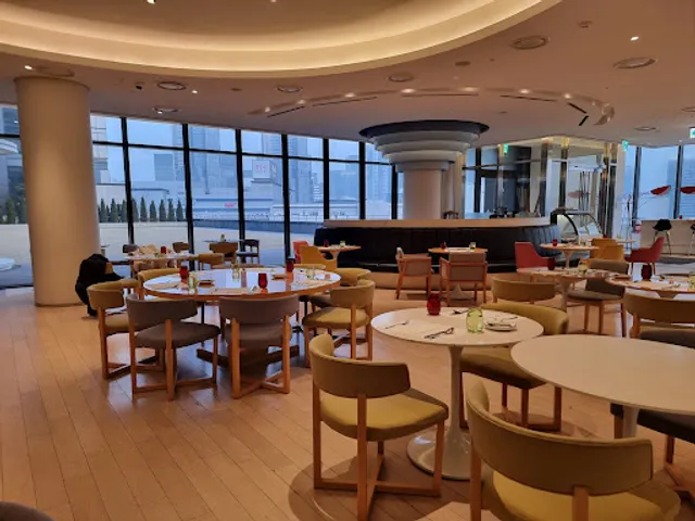 IN STYLE - Seoul Dragon City