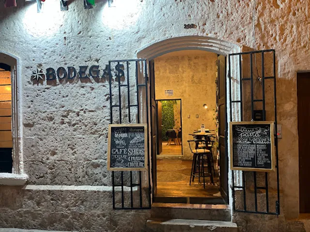 Bodegas Vinos y Tratoria