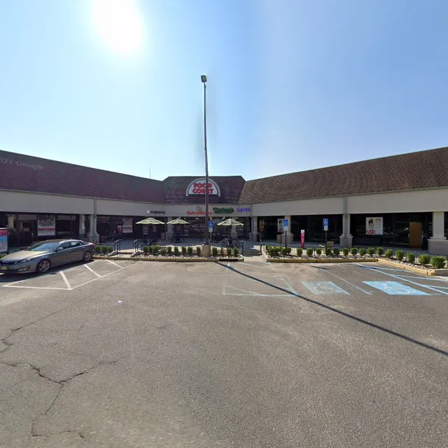 Jackson Premium Outlets Food Court