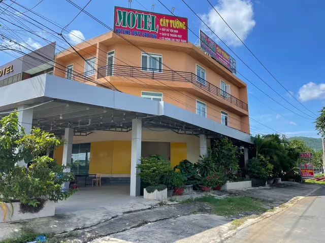 Nhà Nghỉ Cát Tường