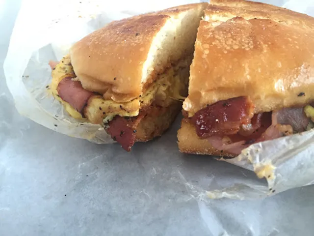 M & M Deli Superette