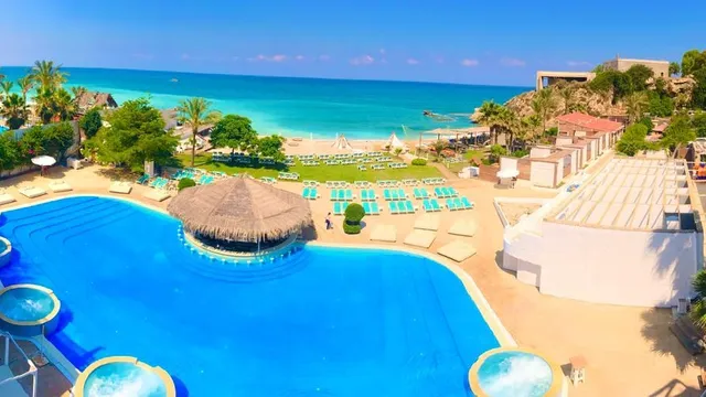 C FLOW Beach Resort Byblos