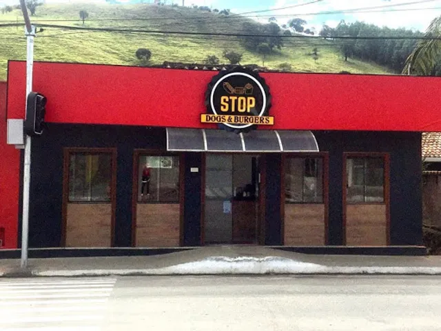 Stop Dog & Burgers