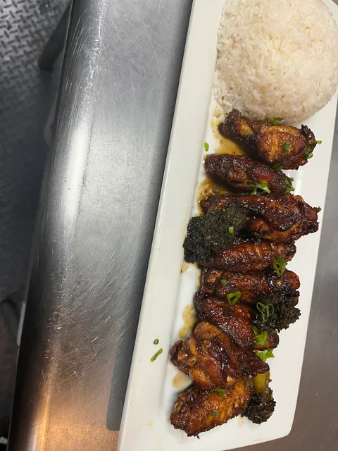 Carly restaurant & Bar