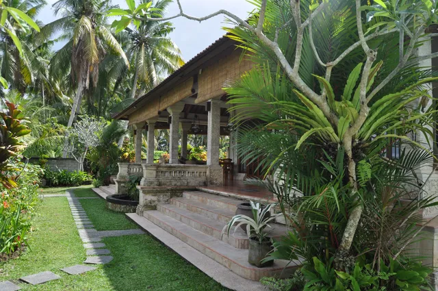 Hilltop Hideaway (Puncak Bukit)