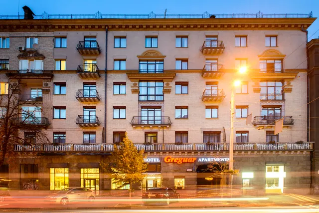 Greguar Hotel & Apartments