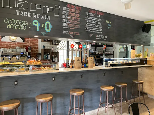 HARRI TABERNA Algorta