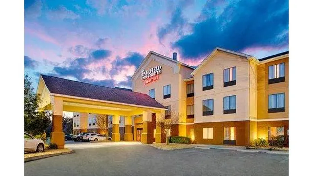 Fairfield by Marriott Inn & Suites Lafayette South