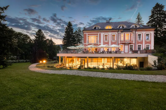 Wellness & Spa hotel Villa Regenhart