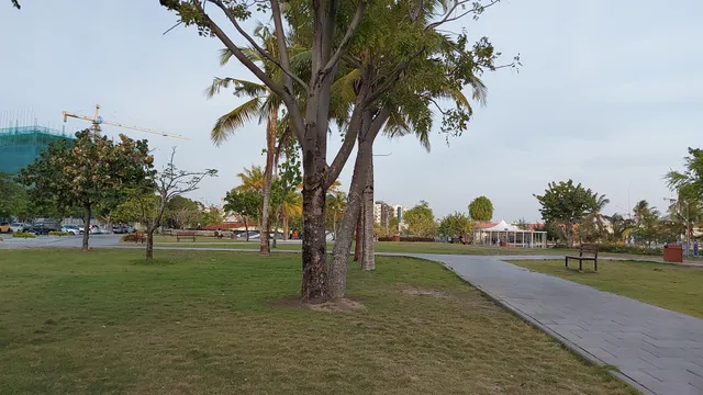 Rehendhi Outdoor Gym (Central Park)