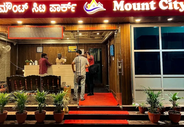 MOUNT CITY PARK Hotel | Madiwala |Couple Friendly| 24Hrs Checkin & Checkout |Hourly Rooms-3/6/12/24 Hrs in Official Website