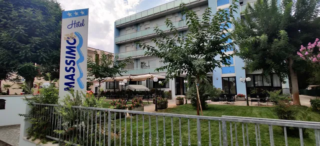 Hotel Massimo S.N.C. Di Danesi Massimo & C.