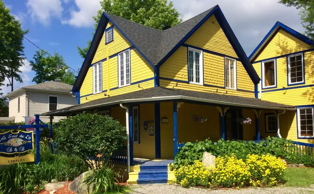 Au Saut Du Lit (Gîte/B&B/ Chambre d'hôte/Bed and Breakfast