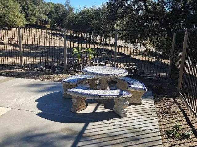 OAKKNOLL RV & CAMPGROUND