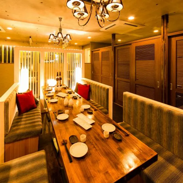 ゆうたん 新宿三丁目店