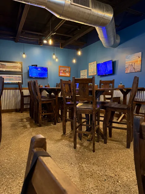 Bluewater Bistro & Pizzeria