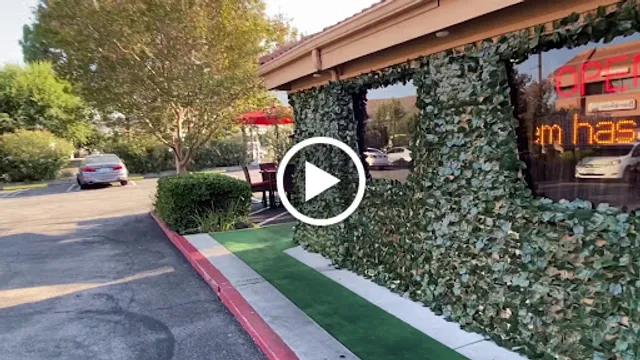 Lal Mirch Indian Restaurant