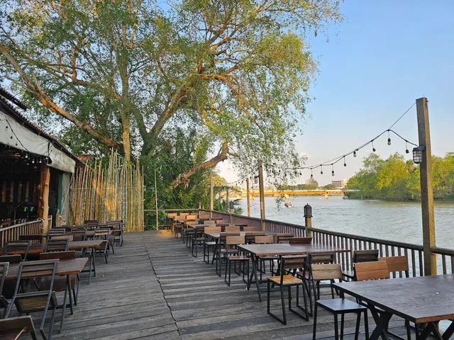 Rabiang Mai Restaurant