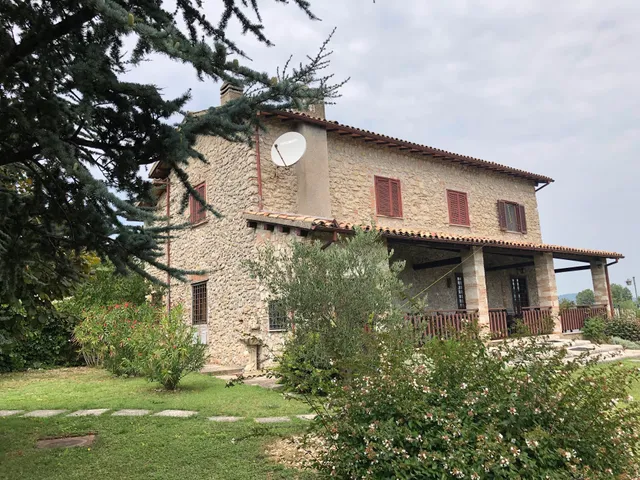 Palombara Farmhouse