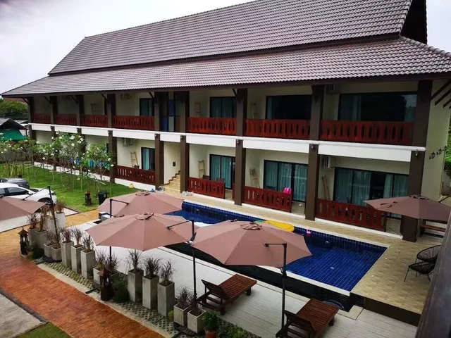 Sri Anan Pura Hotel