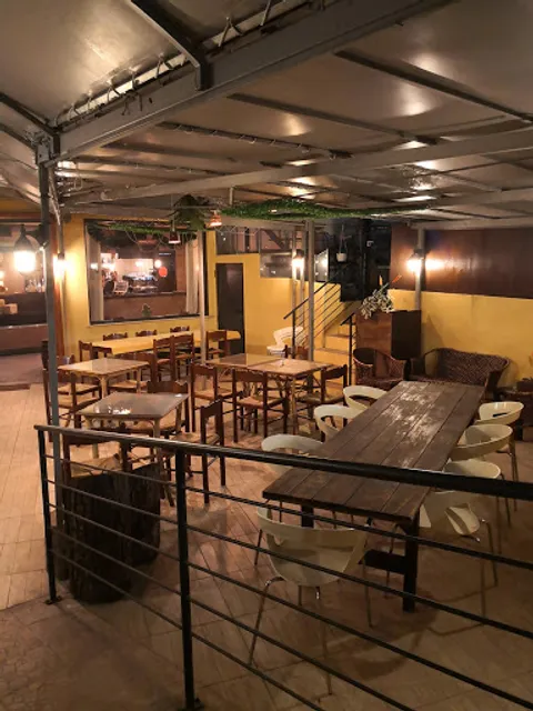 Sand Creek Pub pizzeria