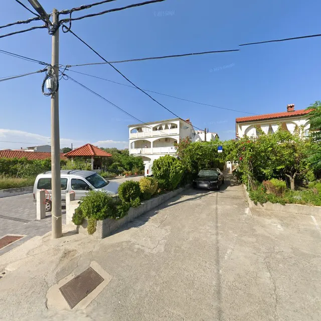 Apartments Ruža Pičuljan