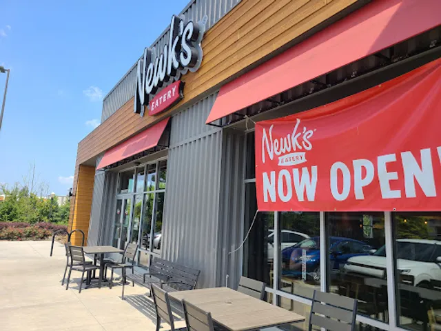 Newk's Eatery