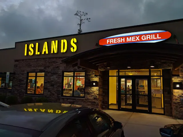 Islands Fresh Mex Grill