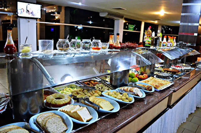 Café da Manha Colonial Praia Sol na entrada de Foz do Iguaçu