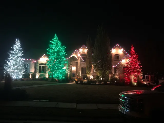 St. Nick’s Christmas Lights