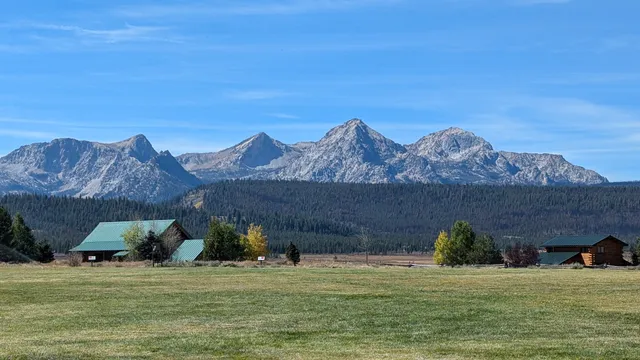 Sawtooth Valley Pioneer Park