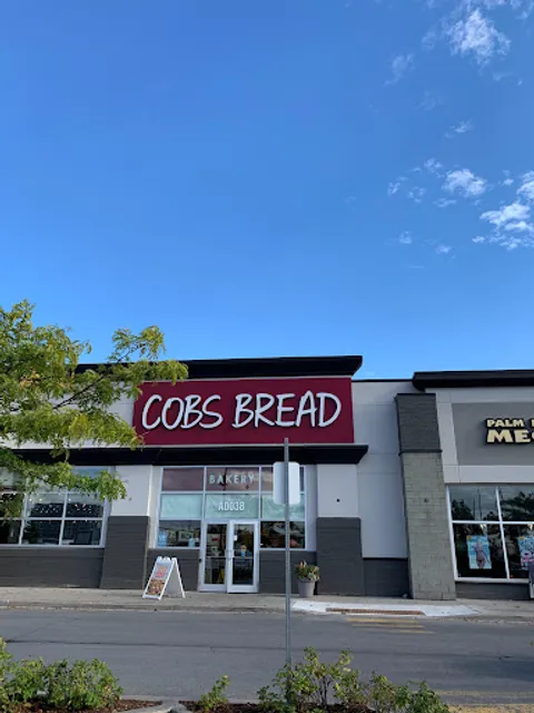 COBS Bread