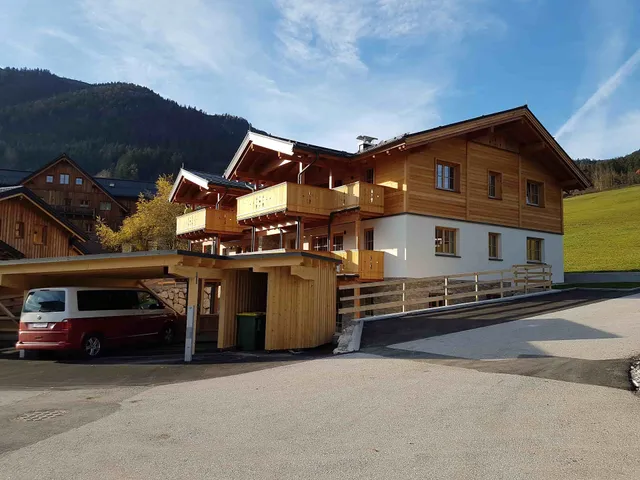 Dachstein West Apartments