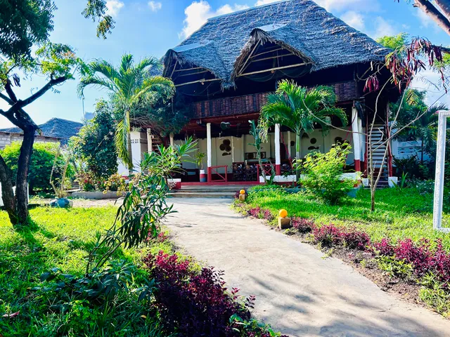The Tropinest Hotel, Zanzibar