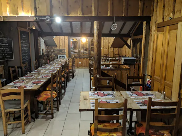 Restaurant Pizzeria Grill Le Poirier