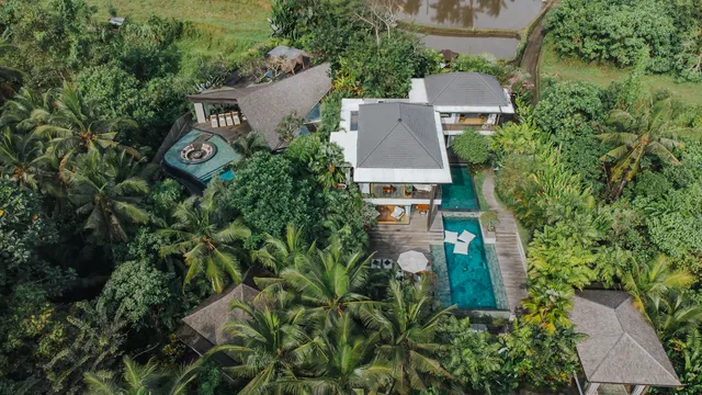 Dwa Chandra Villas & Retreats