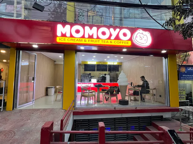 MOMOYO fruit tea & ice cream,2nd outlet