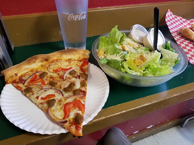Straight From New York Pizza (Downtown Salem)