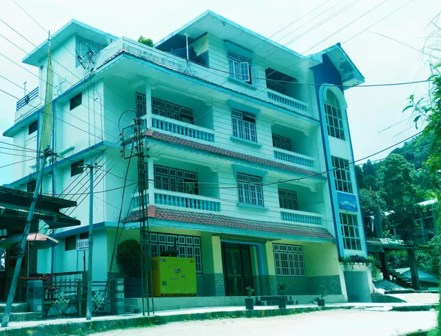 THE B’s ( A Boutique Hotel )