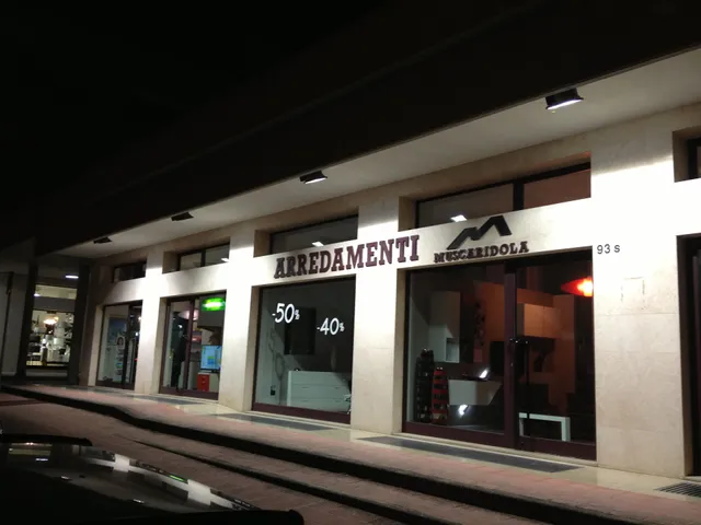 Arredamenti Muscaridola Store Moretticompact matera