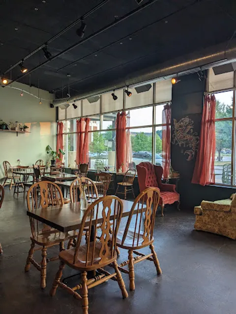 The Grün Hexe Kitchen + Catering