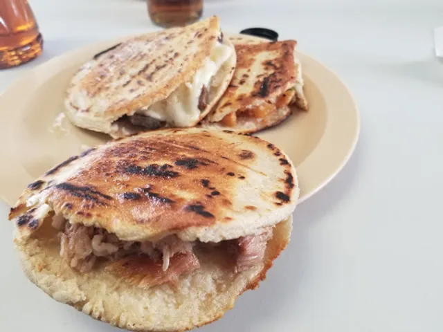Gorditas El Atorón