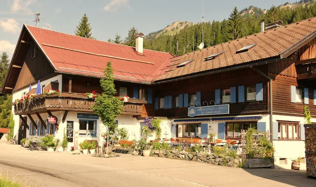 Nagelfluhhaus Hirsch