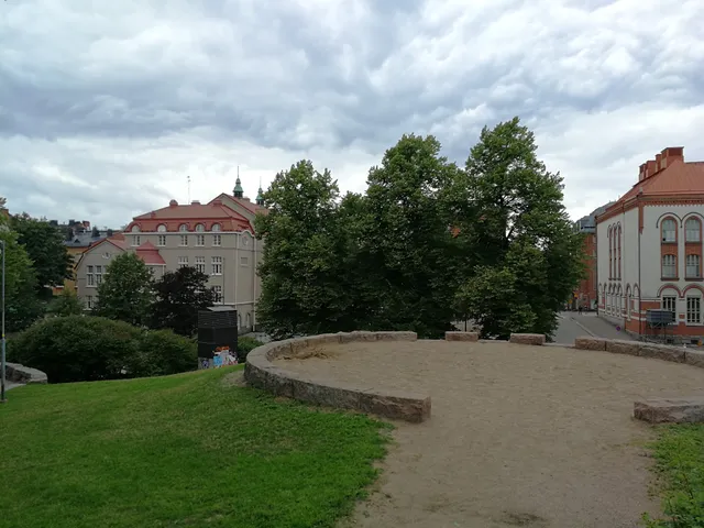 Leikkipaikka Johanneksen puisto