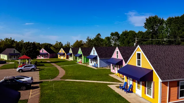 Chalets Parlee Beach