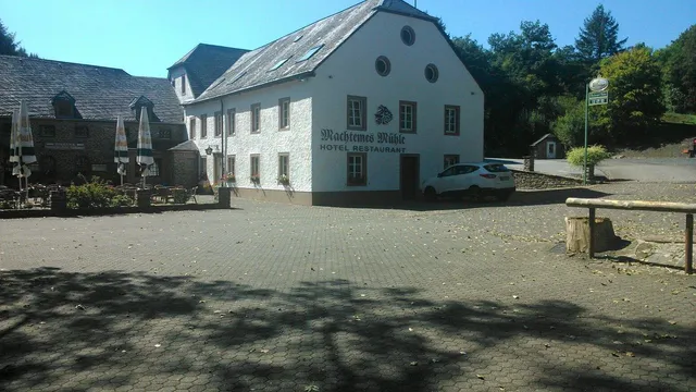 Waldhotel Machtemesmühle - Ralf Wollwert