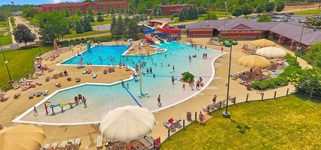 Grayslake Aquatic Center